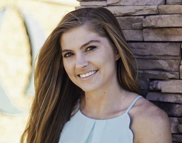 Photo of Rebecca Halmich